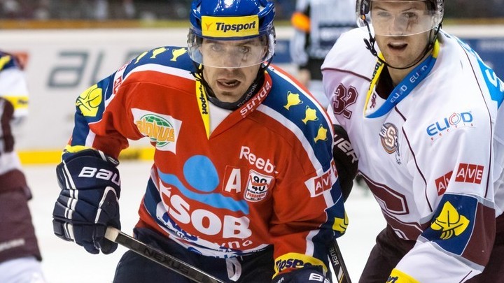 HC MOUNTFIELD projevil z�jem o Tom�e Rolinka